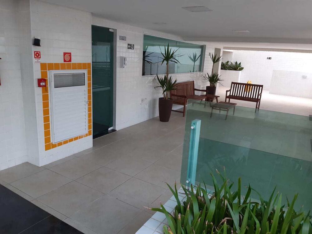 Prédio Inteiro - Foto 1