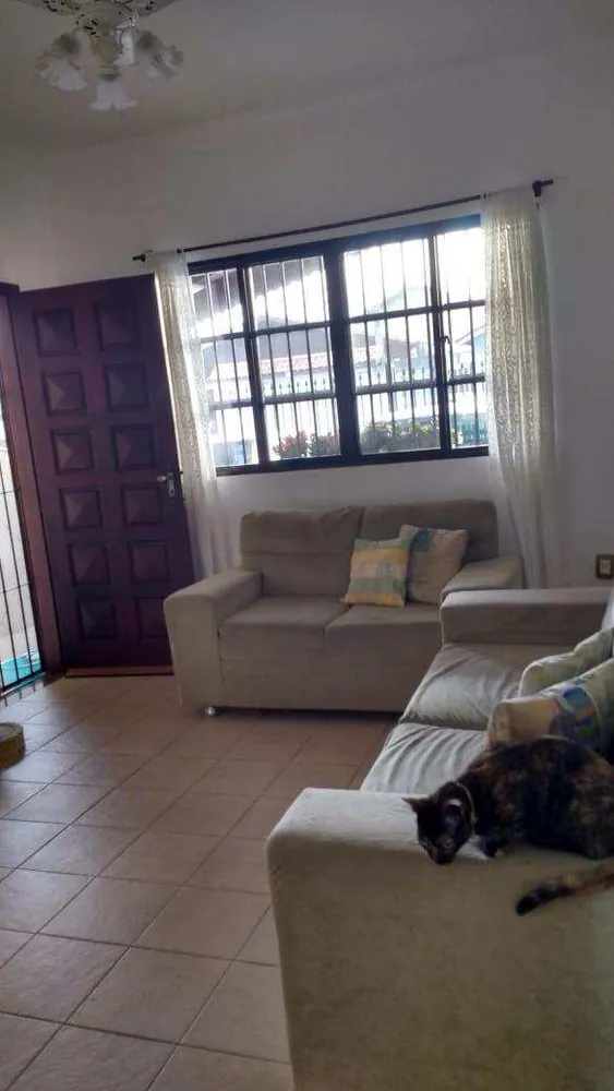 Casa, 4 quartos, 82 m² - Foto 1