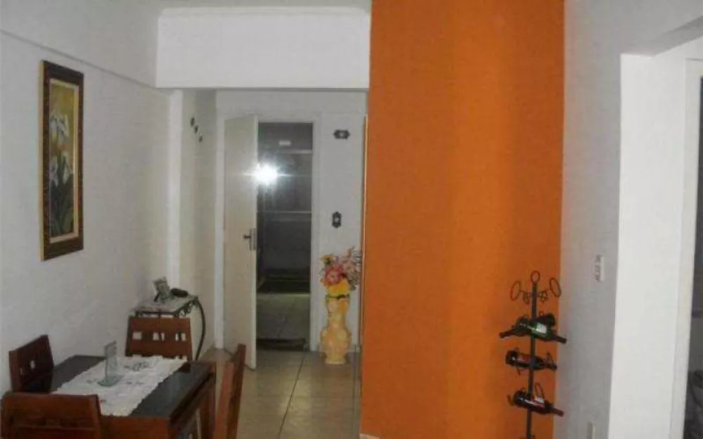 Apartamento à venda com 2 quartos, 70m² - Foto 6