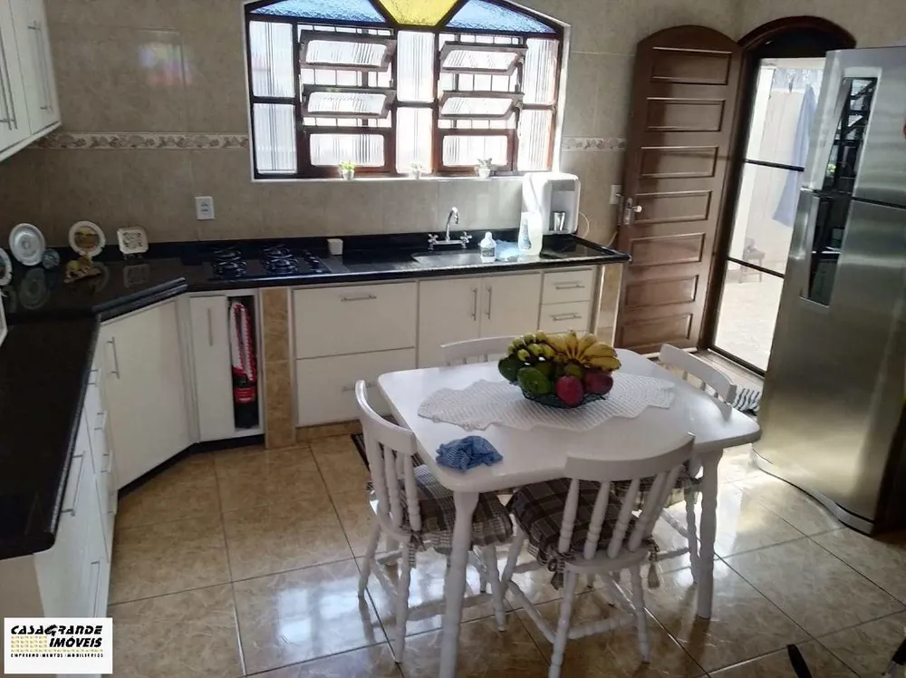 Casa, 2 quartos, 130 m² - Foto 1
