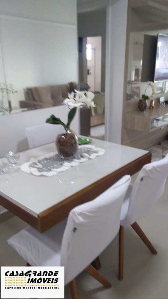 Apartamento, 2 quartos, 77 m² - Foto 1