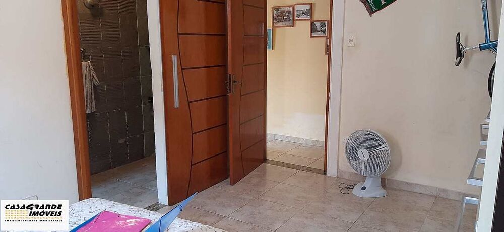 Casa, 2 quartos, 266 m² - Foto 1