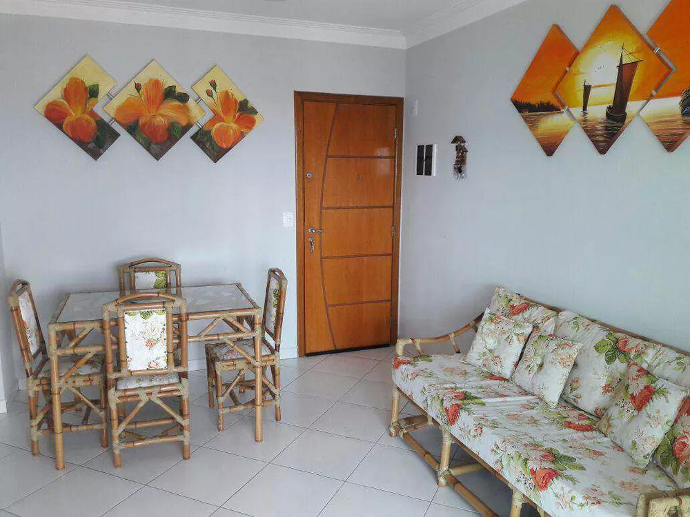 Apartamento à venda com 2 quartos, 82m² - Foto 3