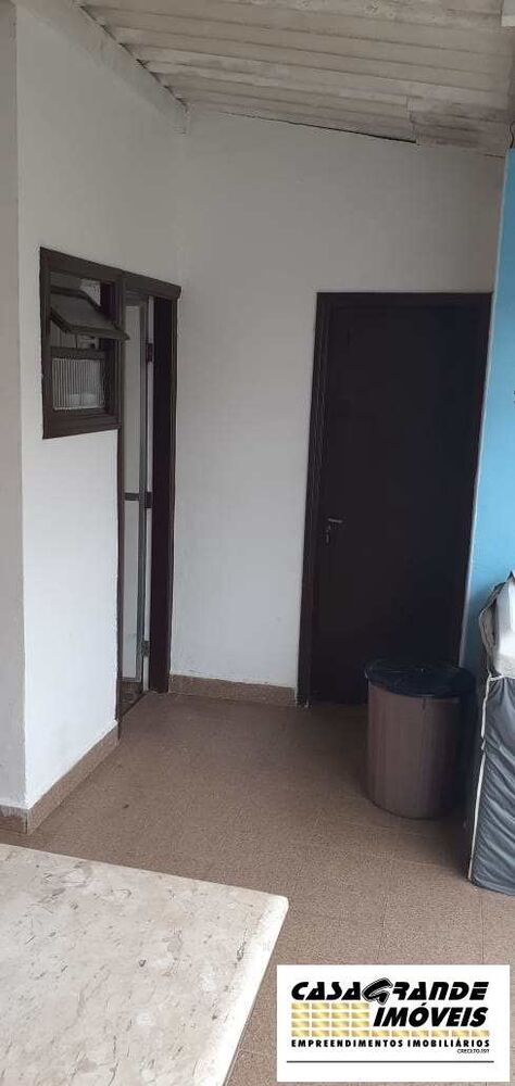 Casa, 3 quartos, 274 m² - Foto 1