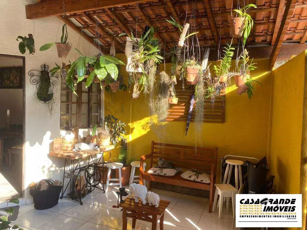 Casa à venda com 3 quartos, 125m² - Foto 7