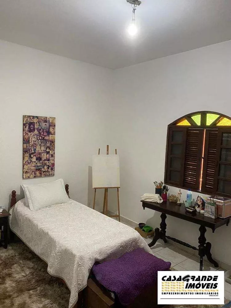 Casa à venda com 3 quartos, 125m² - Foto 11