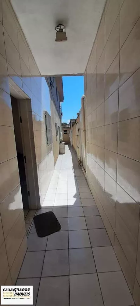 Sobrado à venda com 3 quartos, 163m² - Foto 3