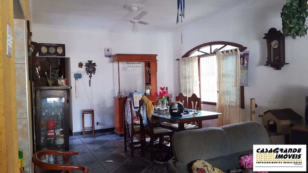 Casa, 3 quartos, 194 m² - Foto 2