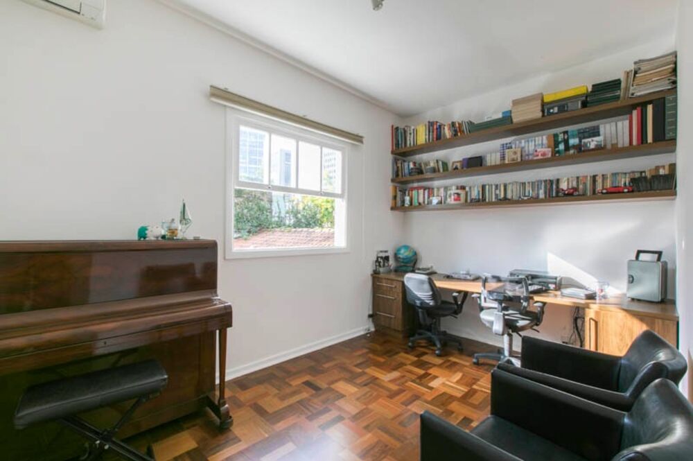 Casa, 4 quartos, 390 m² - Foto 2