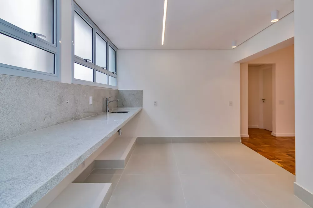 Apartamento à venda com 2 quartos, 87m² - Foto 2