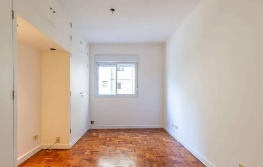 Apartamento à venda com 3 quartos, 139m² - Foto 7