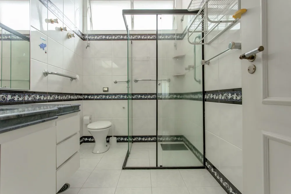 Apartamento, 3 quartos, 243 m² - Foto 2