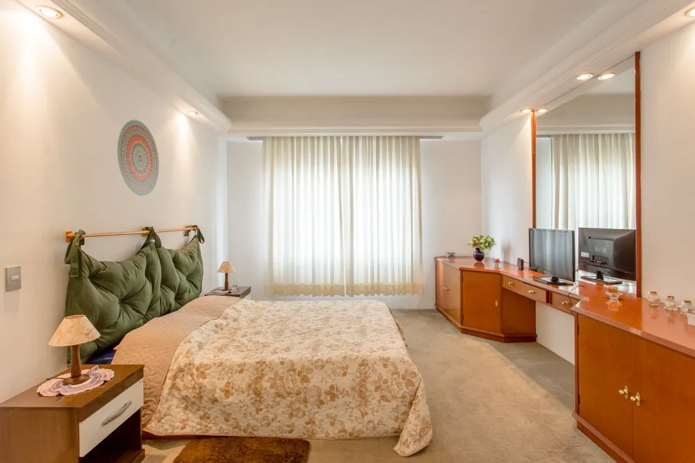 Apartamento, 3 quartos, 243 m² - Foto 4