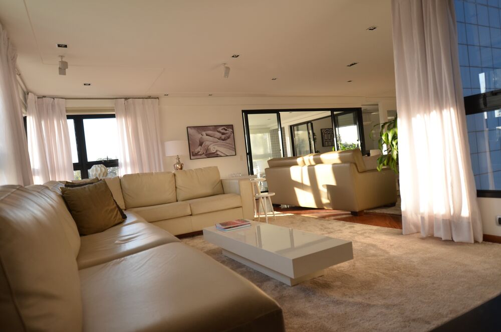 Apartamento para alugar com 3 quartos, 280m² - Foto 2