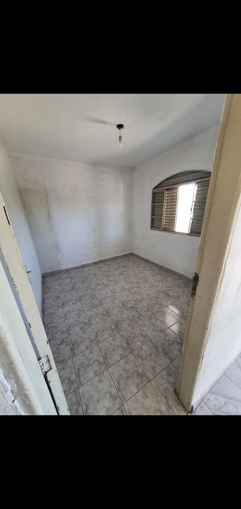Casa, 3 quartos, 250 m² - Foto 2