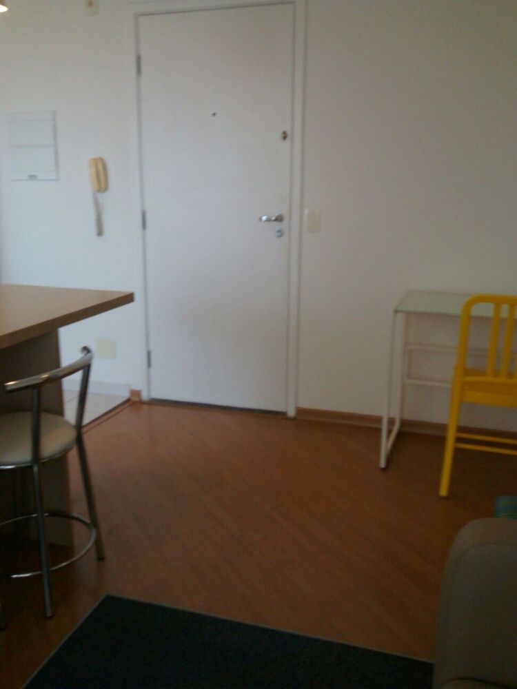 Apartamento para alugar com 1 quarto, 37m² - Foto 3