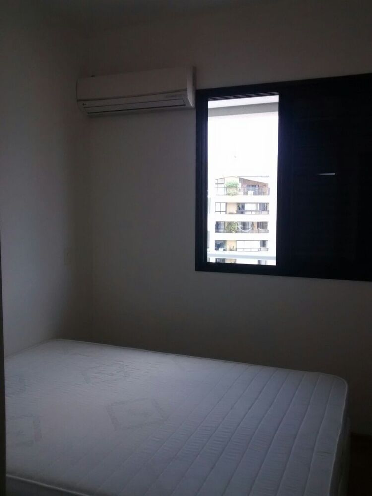 Apartamento para alugar com 1 quarto, 37m² - Foto 11