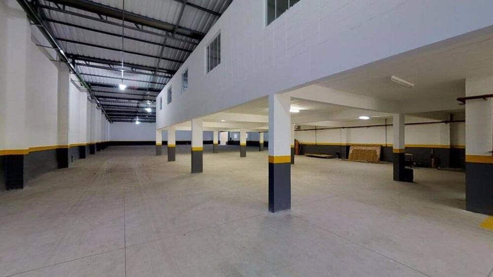 Depósito-Galpão-Armazém à venda, 2200m² - Foto 3