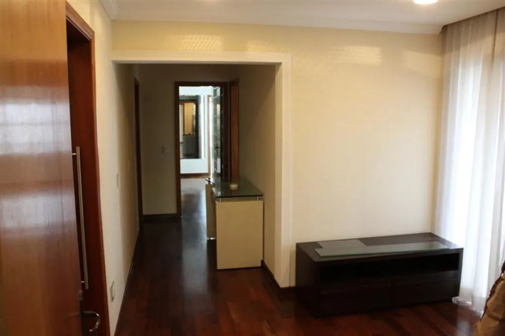 Apartamento, 4 quartos, 230 m² - Foto 9