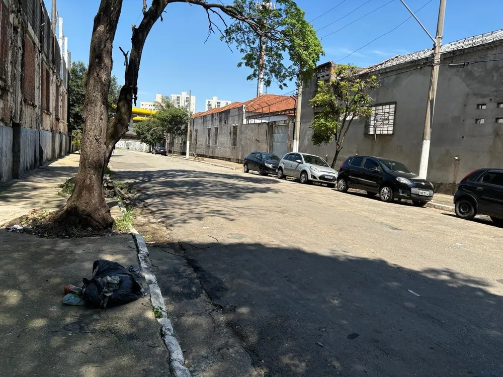 Depósito-Galpão, 2500 m² - Foto 1