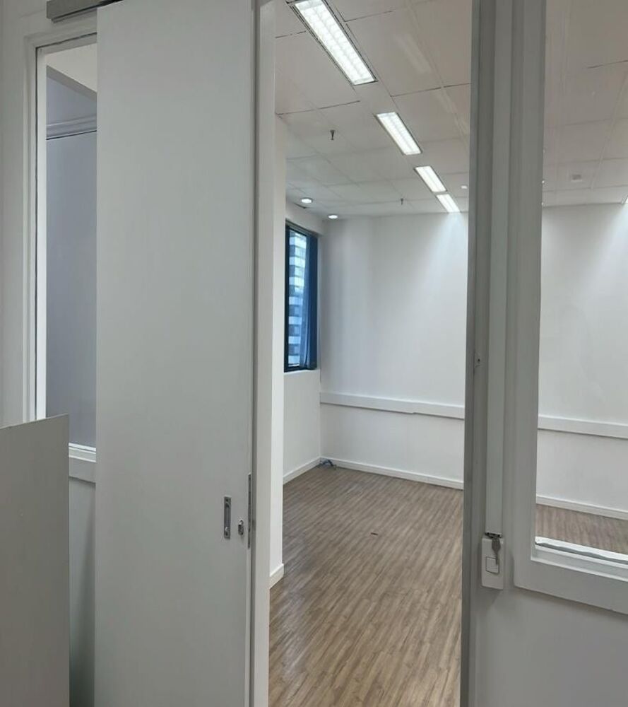 Sala-Conjunto, 640 m² - Foto 1