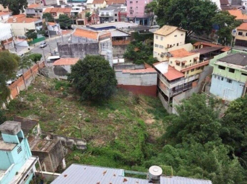 Loteamento e Condomínio, 1753 m² - Foto 1