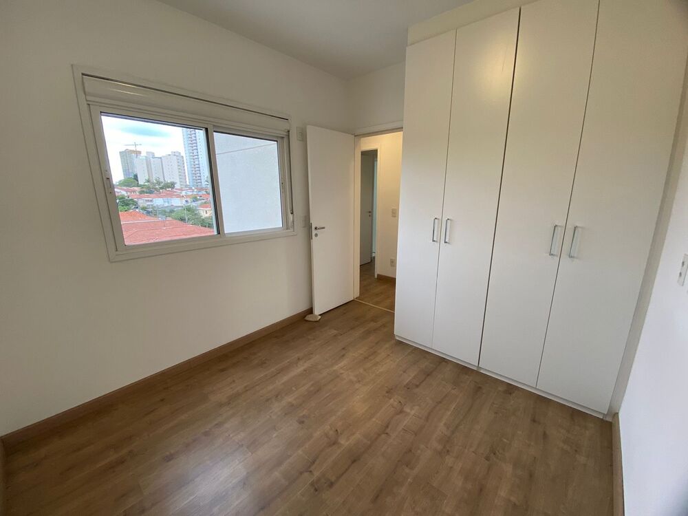Apartamento para alugar com 3 quartos, 81m² - Foto 10