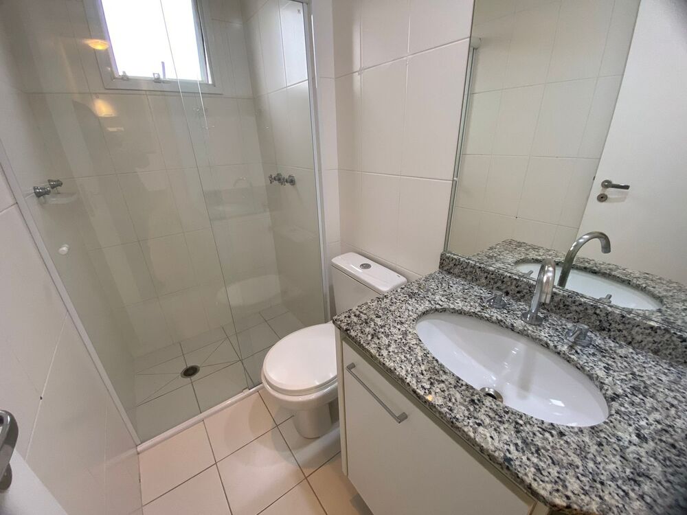 Apartamento para alugar com 3 quartos, 81m² - Foto 11