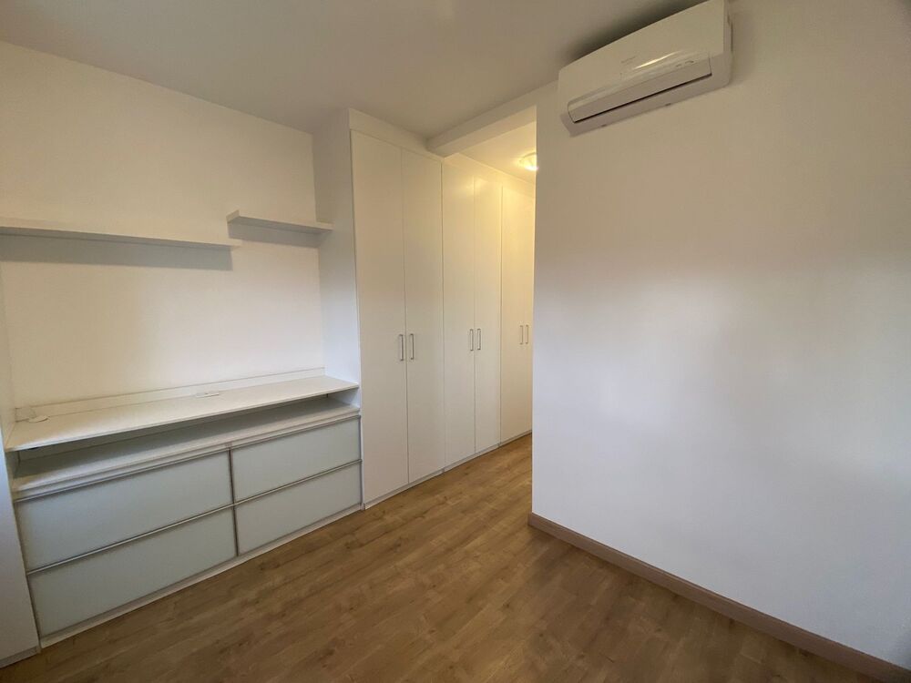 Apartamento para alugar com 3 quartos, 81m² - Foto 12