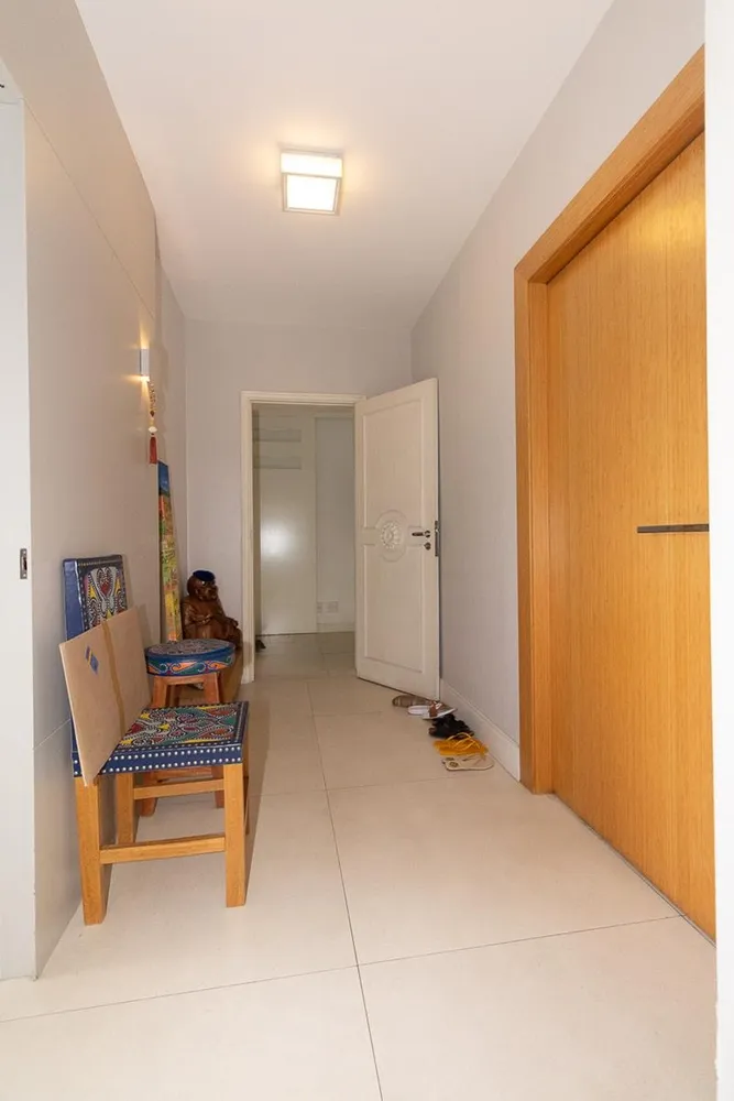 Casa, 4 quartos, 257 m² - Foto 8