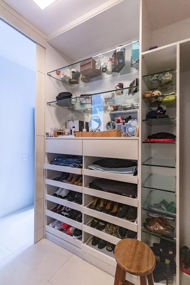 Casa, 4 quartos, 257 m² - Foto 1