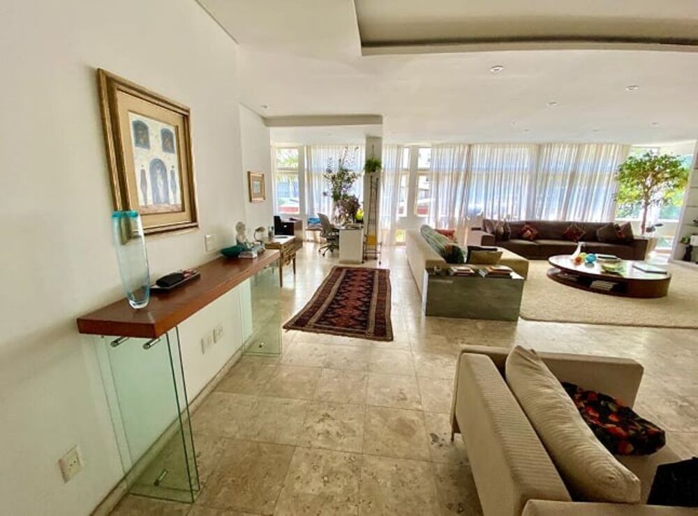 Apartamento, 3 quartos, 260 m² - Foto 1