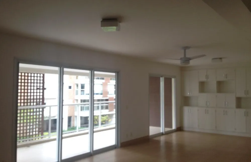 Apartamento, 3 quartos, 178 m² - Foto 2