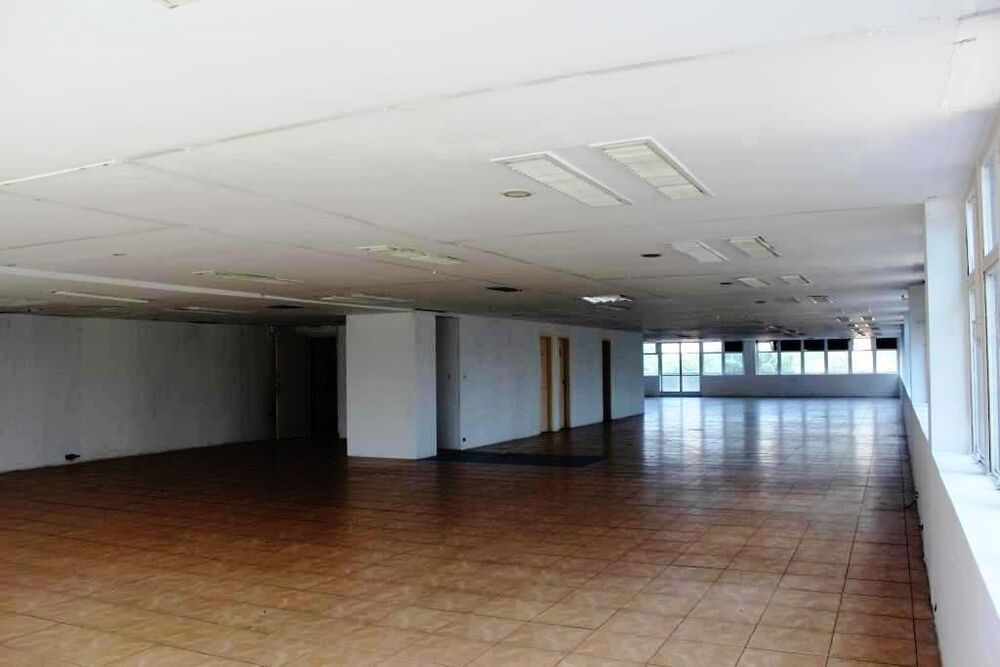 Sala-Conjunto, 448 m² - Foto 1