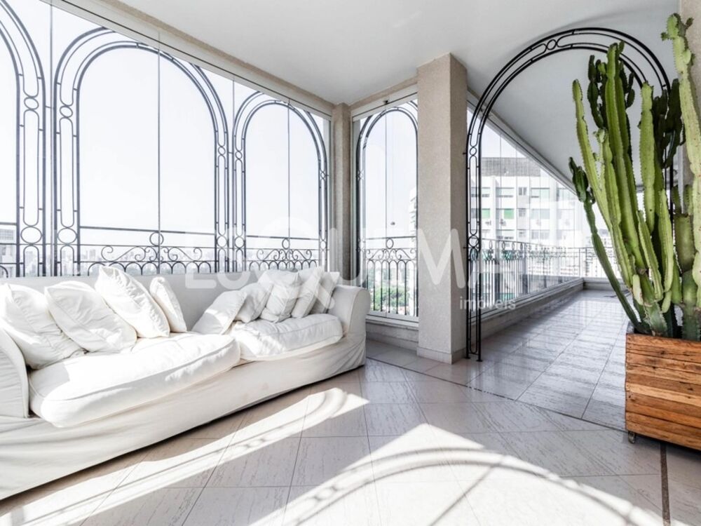 Apartamento, 3 quartos, 350 m² - Foto 1