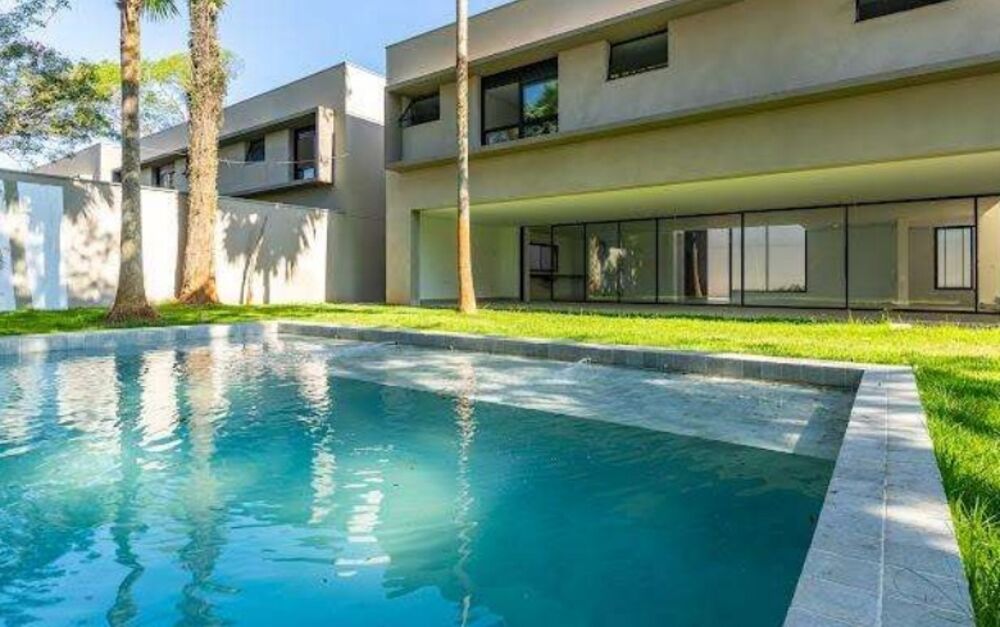 Casa, 4 quartos, 935 m² - Foto 1