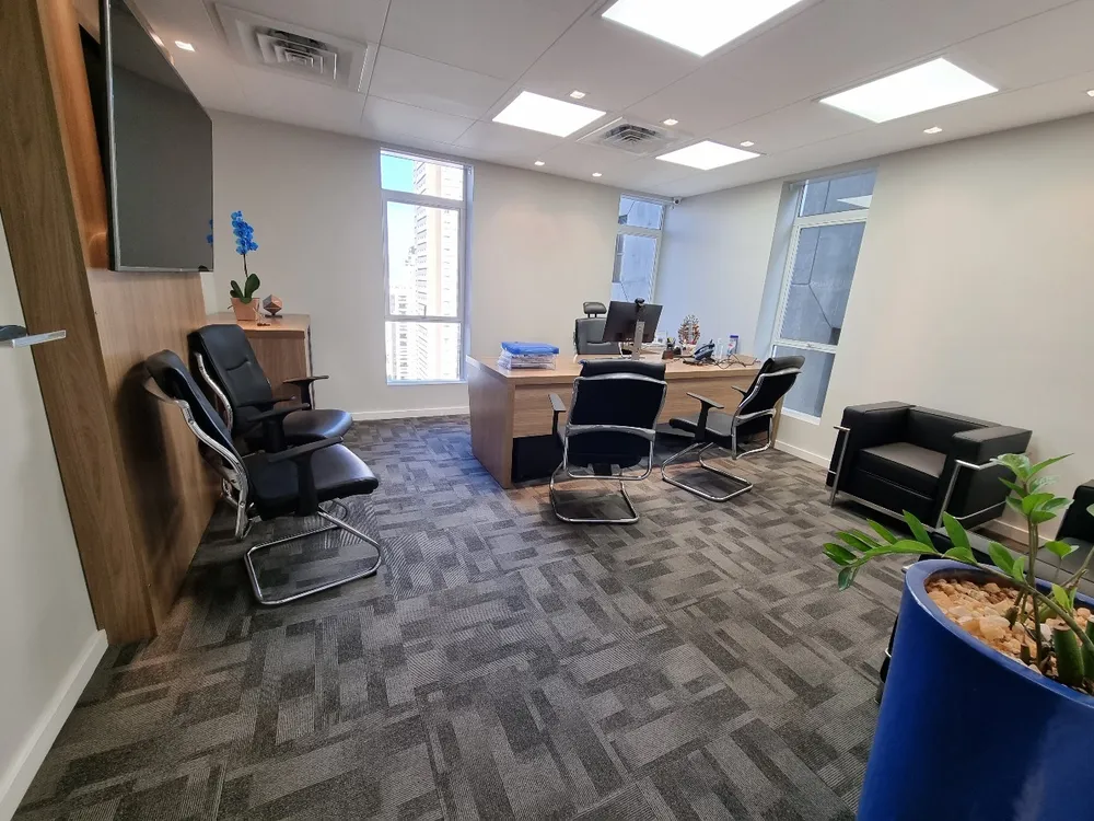 Sala-Conjunto, 225 m² - Foto 1