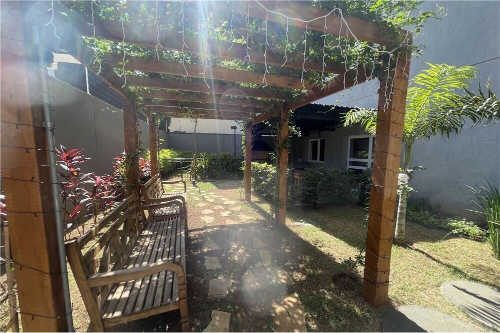 Apartamento, 1 quarto, 27 m² - Foto 2