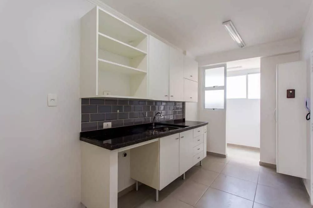 Apartamento à venda com 2 quartos, 83m² - Foto 2