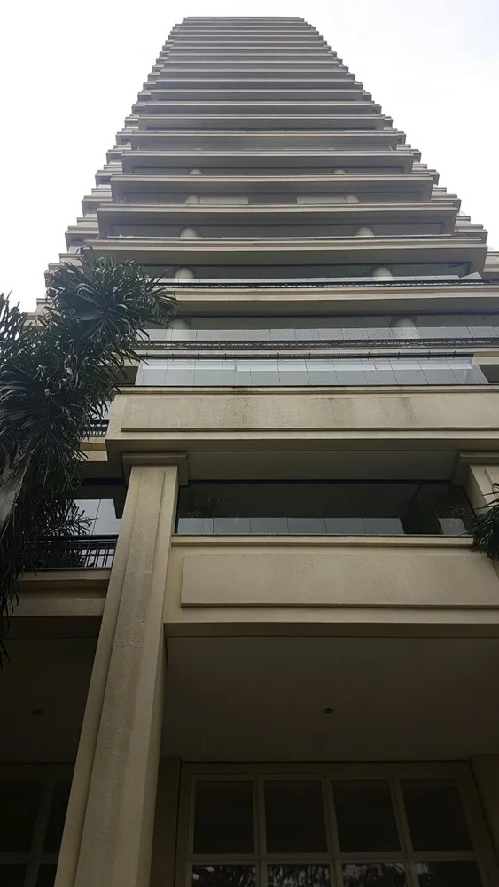 Apartamento, 3 quartos, 215 m² - Foto 2