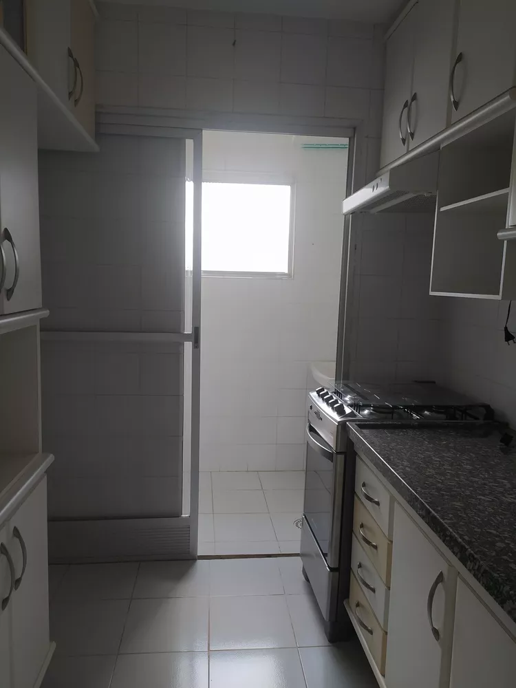 Apartamento para alugar com 1 quarto, 47m² - Foto 2