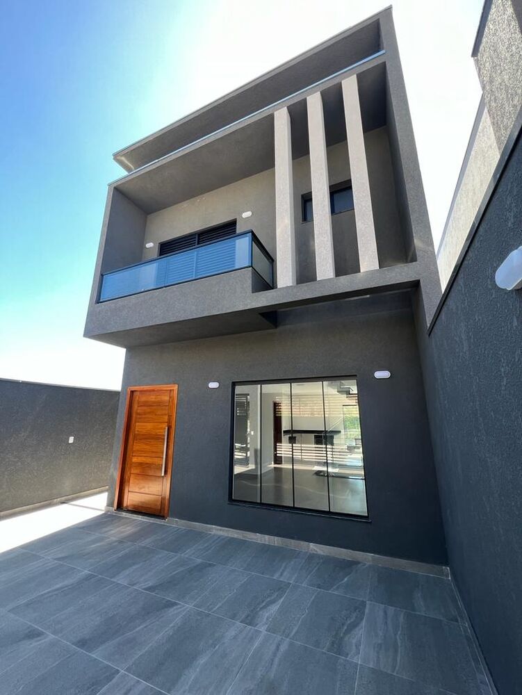 Casa, 3 quartos, 178 m² - Foto 1