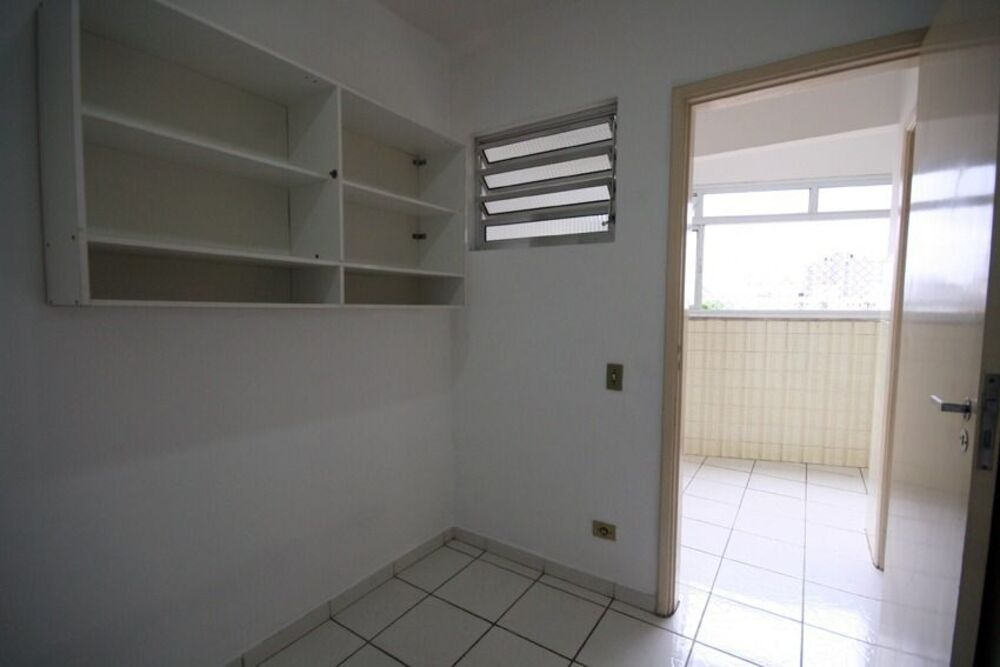 Apartamento para alugar com 2 quartos, 92m² - Foto 12