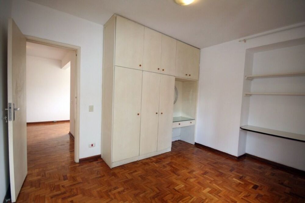 Apartamento para alugar com 2 quartos, 92m² - Foto 5