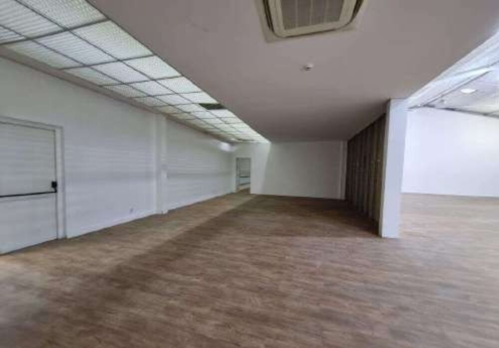 Prédio Inteiro - Foto 1