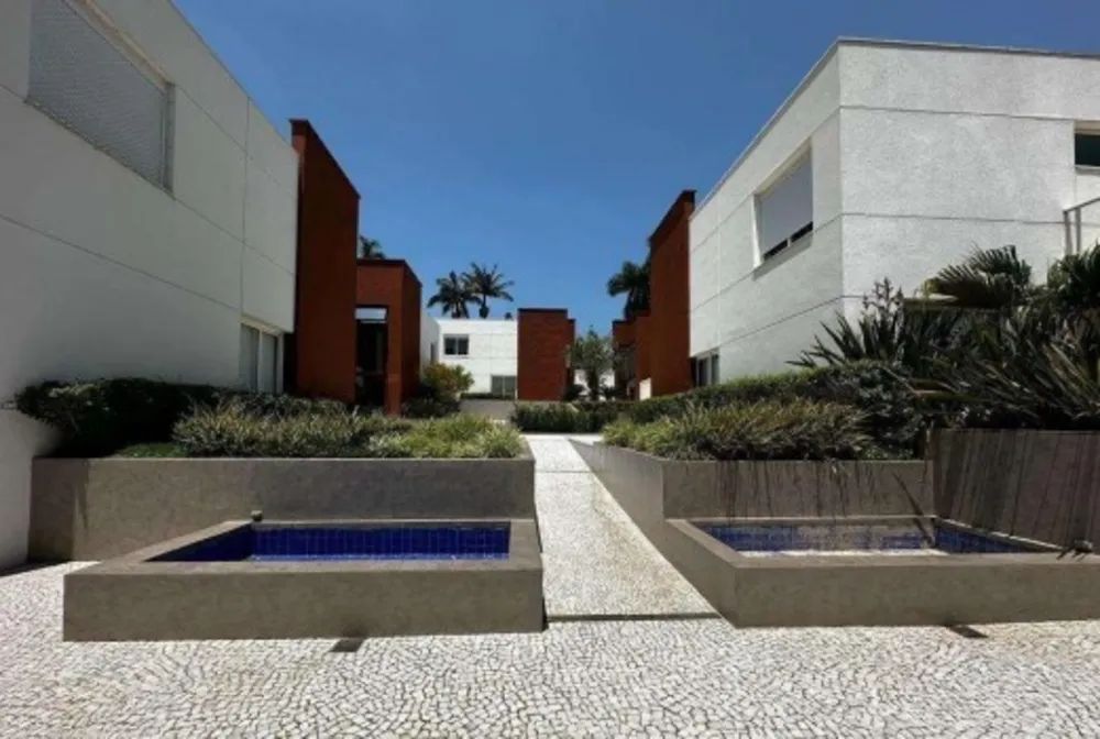 Casa, 4 quartos, 786 m² - Foto 1