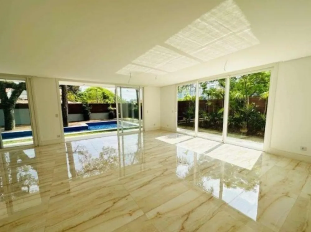 Casa, 4 quartos, 786 m² - Foto 4