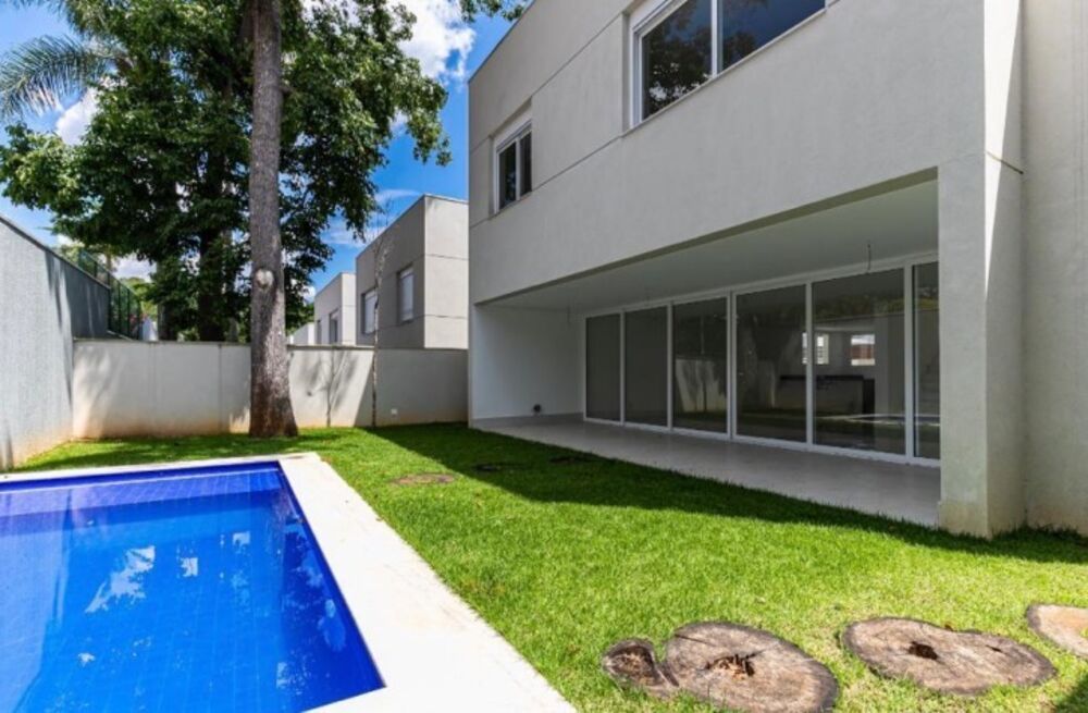 Casa, 4 quartos, 525 m² - Foto 1