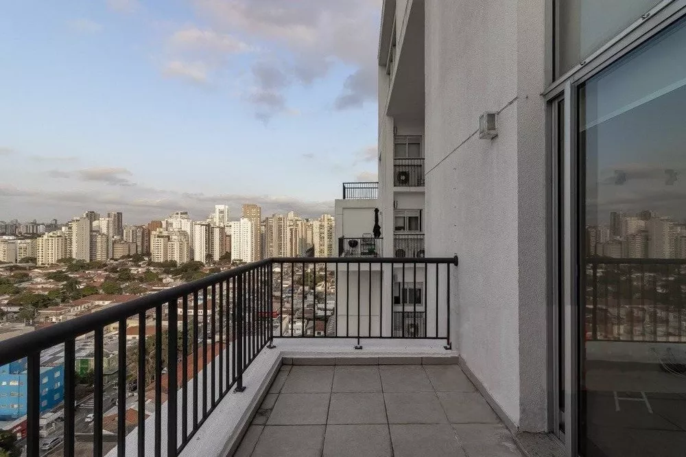 Apartamento para alugar com 2 quartos, 70m² - Foto 26