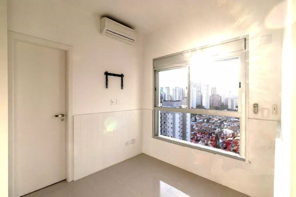 Apartamento para alugar com 2 quartos, 70m² - Foto 33